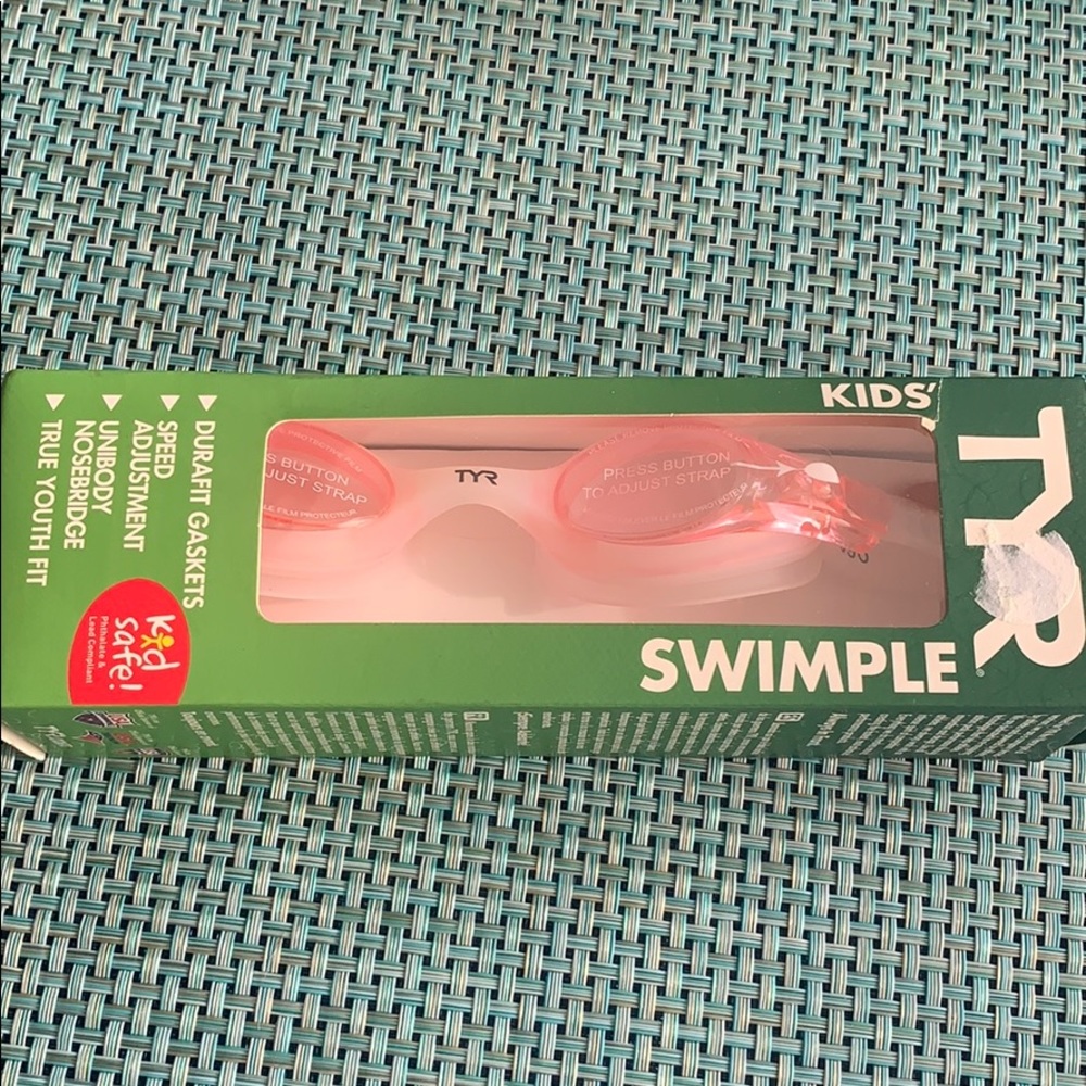 TYR kids swimple goggles